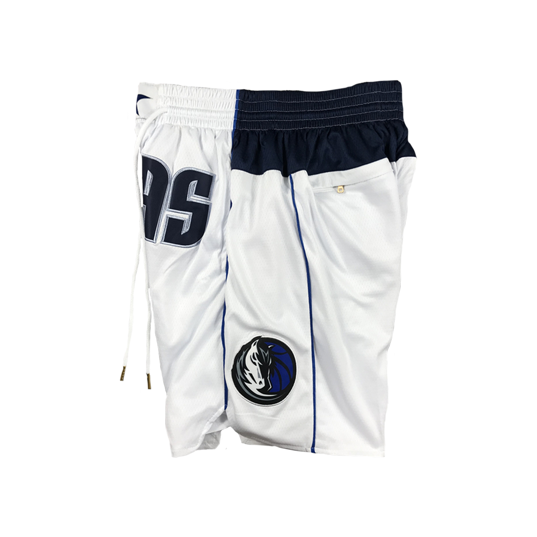 Mavericks Vintage Shorts - White/Navy